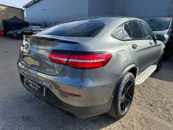 Mercedes-Benz C Class 2.1 GLC220d AMG Line (Premium Plus) Coupe G-Tronic+ 4MATIC Euro 