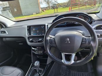 Peugeot 2008 1.2 PureTech Allure EAT Euro 6 (s/s) 5dr