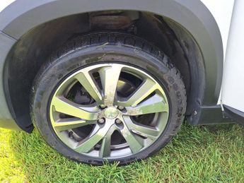 Peugeot 2008 1.2 PureTech Allure EAT Euro 6 (s/s) 5dr