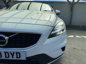 Volvo V40 2.0 D3 R-Design Edition Auto Euro 6 (s/s) 5dr