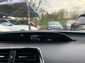 Toyota Prius 1.5 CVT 4dr