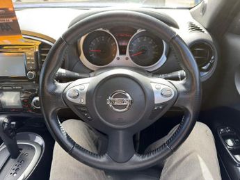 Nissan Juke 1.6 Tekna SUV 5dr Petrol XTRON Euro 6 (117 ps)