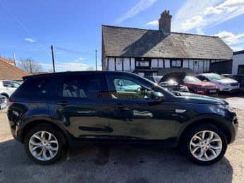 Land Rover Discovery Sport TD4 HSE