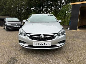 Vauxhall Astra 1.4i Turbo Design Auto Euro 6 (s/s) 5dr