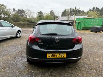 Vauxhall Astra 1.6i SRi Auto Euro 6 5dr