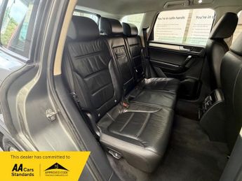 Volkswagen Touareg V6 ESCAPE TDI BLUEMOTION TECHNOLOGY