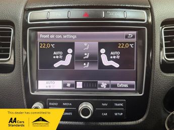 Volkswagen Touareg V6 ESCAPE TDI BLUEMOTION TECHNOLOGY