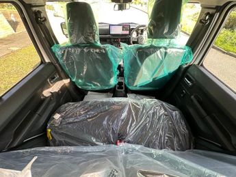 Suzuki Jimny 1.5+NOMADE+ALLGRIP+AUTO+HUGE SPEC+NEW