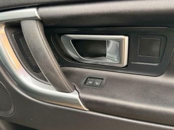 Land Rover Discovery Sport 2.0 TD4 SE Tech Auto 4WD Euro 6 (s/s) 5dr