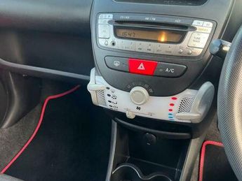 Peugeot 107 1.0 12V Active Euro 5 5dr