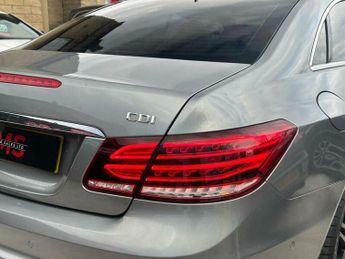 Mercedes-Benz E Class 2.1 E250 CDI AMG Sport G-Tronic+ Euro 5 (s/s) 2dr