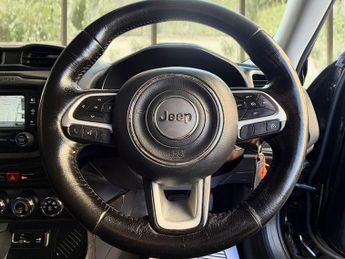 Jeep Renegade LONGITUDE