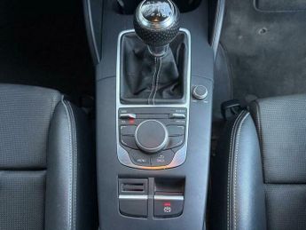 Audi A3 1.6 TDI S line Sportback Euro 5 (s/s) 5dr