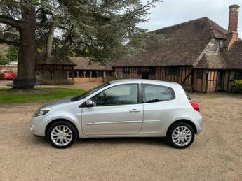 Renault Clio 1.2 TCe Dynamique TomTom Euro 5 3dr