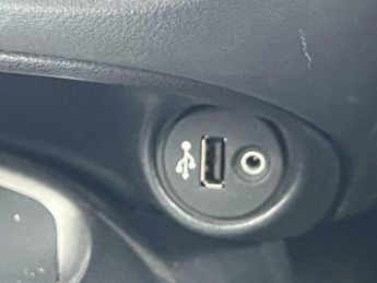 Nissan Juke 1.6 Acenta Premium CVT Euro 5 5dr