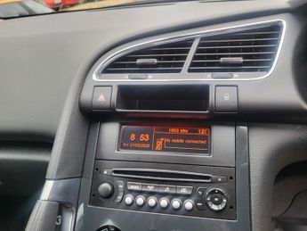 Peugeot 3008 HDI ACTIVE