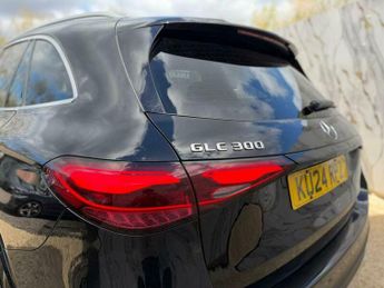 Mercedes-Benz C Class 2.0 GLC300h MHEV AMG Line G-Tronic+ 4MATIC Euro 6 (s/s) 5dr