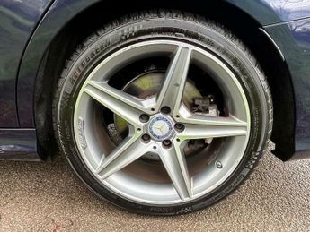Mercedes-Benz C Class 2.1 C220d AMG Line (Premium Plus) 7G-Tronic+ Euro 6 (s/s) 4dr