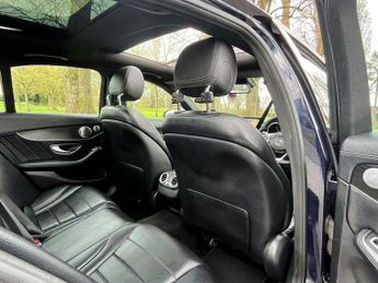 Mercedes-Benz C Class 2.1 C220d AMG Line (Premium Plus) 7G-Tronic+ Euro 6 (s/s) 4dr