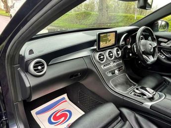 Mercedes-Benz C Class 2.1 C220d AMG Line (Premium Plus) 7G-Tronic+ Euro 6 (s/s) 4dr
