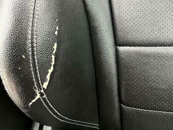 Mercedes-Benz C Class 2.1 C220d AMG Line (Premium Plus) 7G-Tronic+ Euro 6 (s/s) 4dr