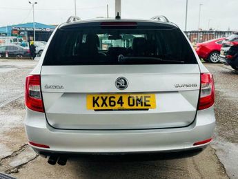 Skoda Superb 2.0 TDI Laurin & Klement DSG 4WD Euro 5 (s/s) 5dr