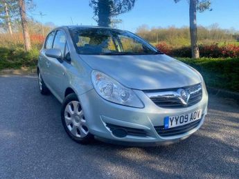 Vauxhall Corsa 1.4i 16v Club 5dr