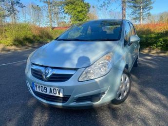 Vauxhall Corsa 1.4i 16v Club 5dr