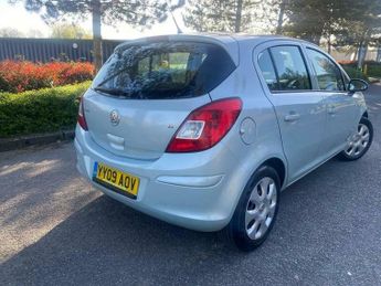 Vauxhall Corsa 1.4i 16v Club 5dr