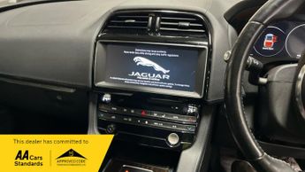 Jaguar F-Pace 2.0I T250 PORTFOLIO AWD