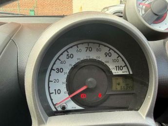 Toyota AYGO 1.0 VVT-i Move MultiMode Euro 5 5dr