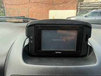 Toyota AYGO 1.0 VVT-i Move MultiMode Euro 5 5dr