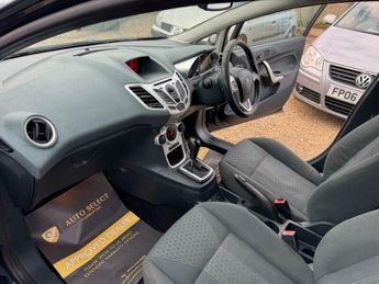 Ford Fiesta 1.4 Titanium 5dr