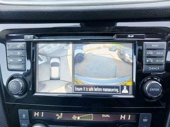 Nissan Qashqai 1.2 DIG-T N-Connecta XTRON Euro 6 (s/s) 5dr