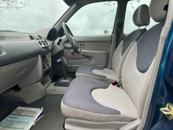 Nissan Micra 1.0 16v S CVT 5dr