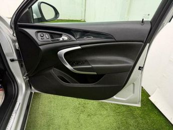Vauxhall Insignia 2.0 CDTi Elite Nav Auto Euro 5 5dr
