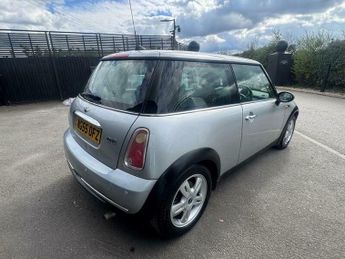 MINI Hatch 1.6 One CVT Euro 4 3dr