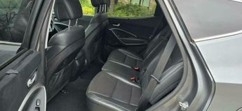 Hyundai Santa Fe 2.2 CRDi Blue Drive Premium SE Auto 4WD Euro 6 (s/s) 5dr (7 Seat