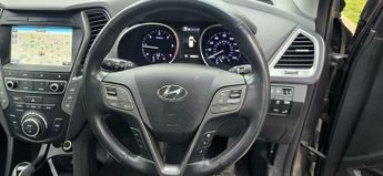 Hyundai Santa Fe 2.2 CRDi Blue Drive Premium SE Auto 4WD Euro 6 (s/s) 5dr (7 Seat
