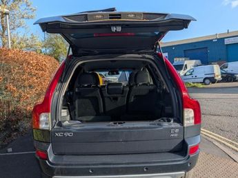 Volvo XC90 D5 R-DESIGN NAV AWD