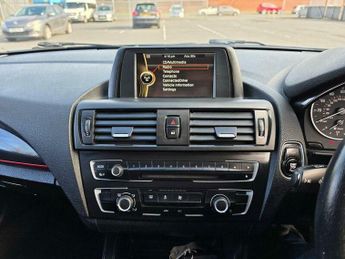 BMW 1 SERIES 2.0 118d Sport Auto Euro 5 (s/s) 5dr