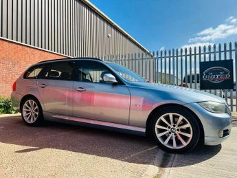 BMW 320 2.0 320d SE Touring Steptronic Euro 5 5dr