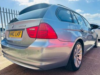 BMW 3 SERIES 2.0 320d SE Touring Steptronic Euro 5 5dr