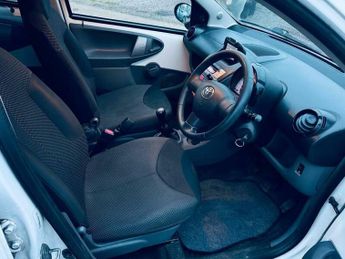 Toyota AYGO 1.0 VVT-i Go Hatchback 5dr Petrol Manual Euro 5 (AC) (67 ps)