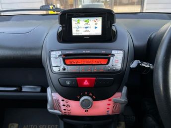 Toyota AYGO 1.0 VVT-i Go Hatchback 5dr Petrol Manual Euro 5 (67 ps)