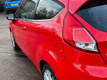 Ford Fiesta 1.0 Zetec Euro 5 (s/s) 3dr