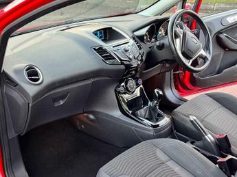 Ford Fiesta 1.0 Zetec Euro 5 (s/s) 3dr