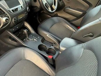 Hyundai IX35 2.0 CRDi Premium SUV 5dr Diesel Auto 4WD Euro 5 (184 ps)