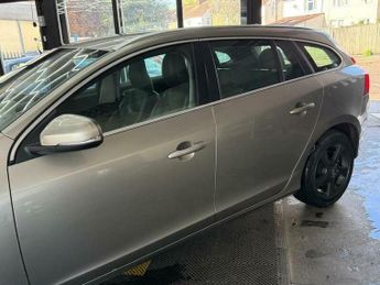 Volvo V60 1.6 T4 SE Lux Premium Powershift Euro 5 5dr