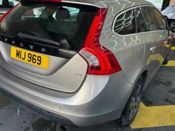 Volvo V60 1.6 T4 SE Lux Premium Powershift Euro 5 5dr